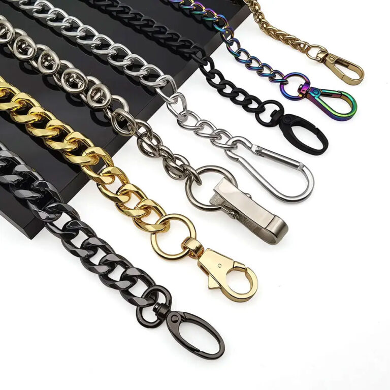 Crossbody bag chain strap