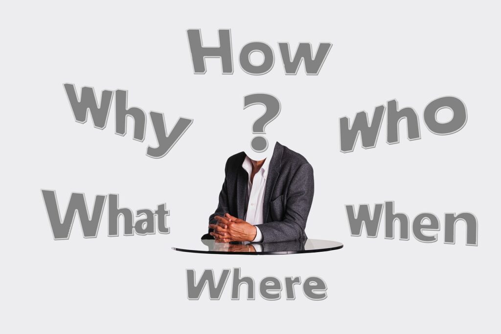 Overseas buyer thinking about handbag hardware sourcing questions like how, why, what, and where