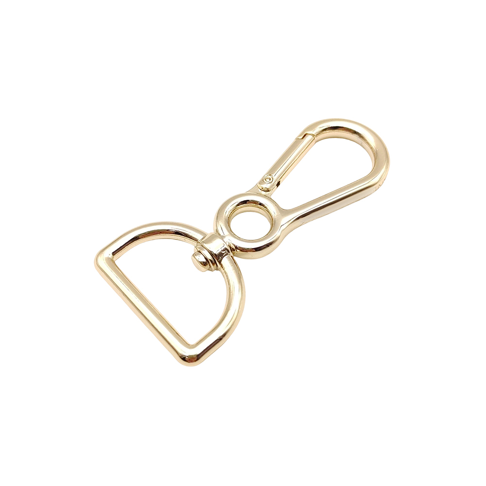 Heavy duty swivel snap hook with D ring supplied by custom bag snap hook manufacturer.
